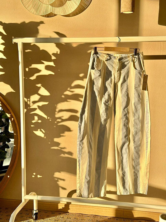 Pantalon lineas amarilla
